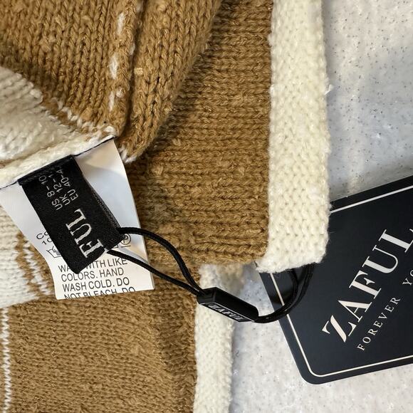 Zaful Striped Sweater Crop Top Khaki Tan & Off White Cropped loose Size Large - Picture 5 of 8